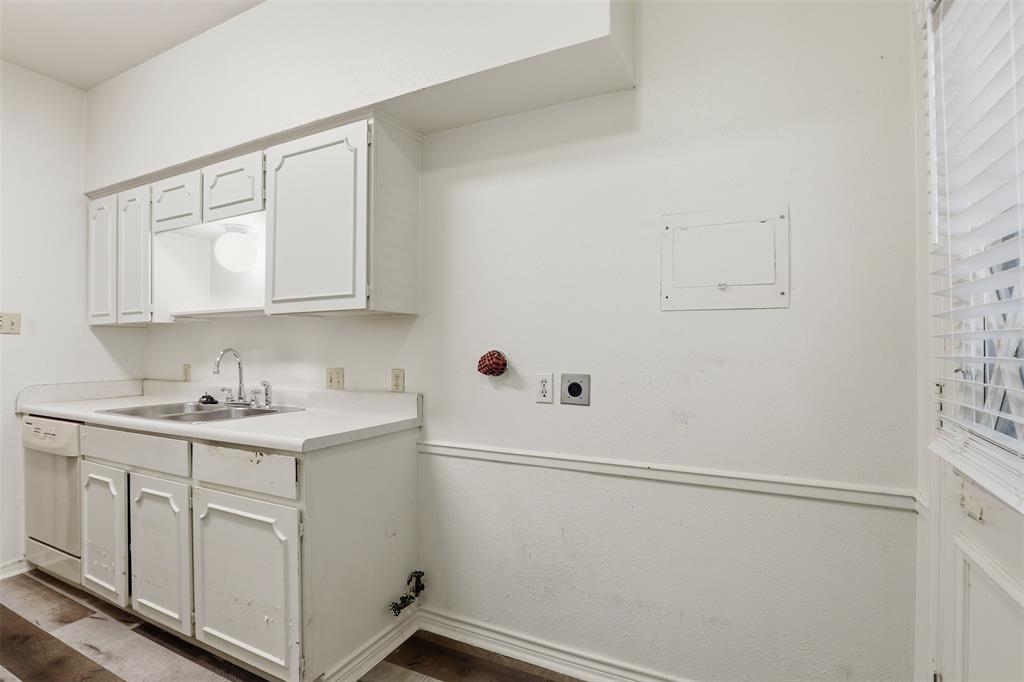 Fountain Royale Orleans W - Residential