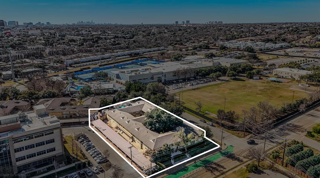 Park Central Condo - Residential