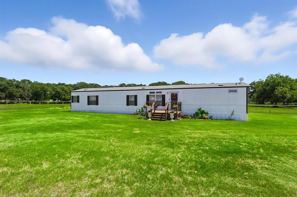 243 County Road 4851