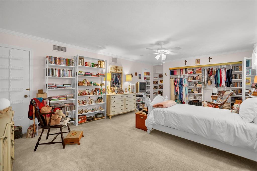 Prestonwood Hillcrest Twnhs - Residential