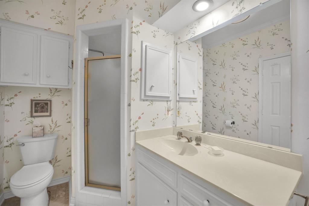 Prestonwood Hillcrest Twnhs - Residential