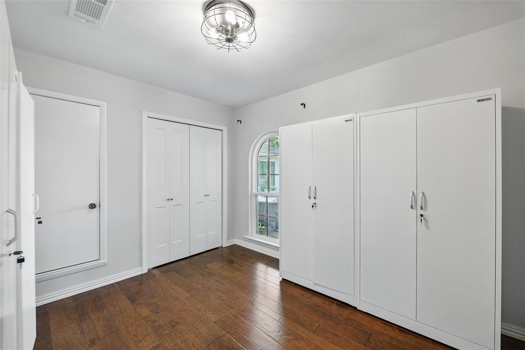 William Crook Surv Abs 295 - Residential