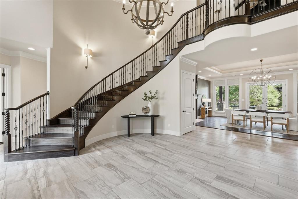 501 Holly Court