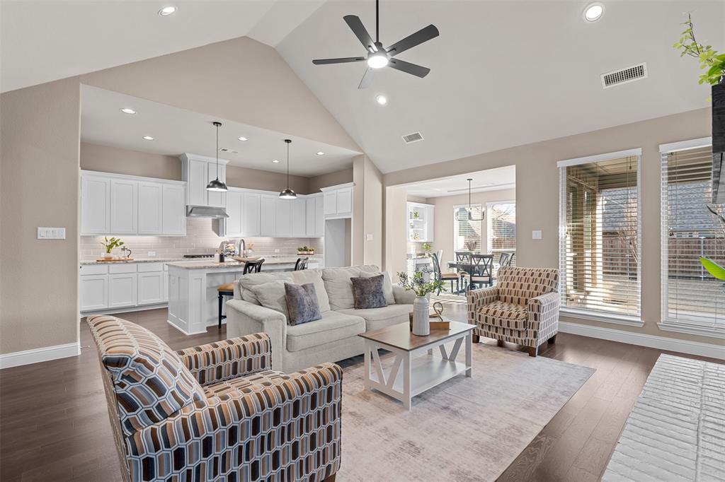 1415 Carnation Street