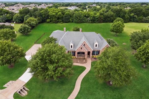 Photo of 207 Dumont Court, Fairview, TX 75069 (MLS # 21254902)