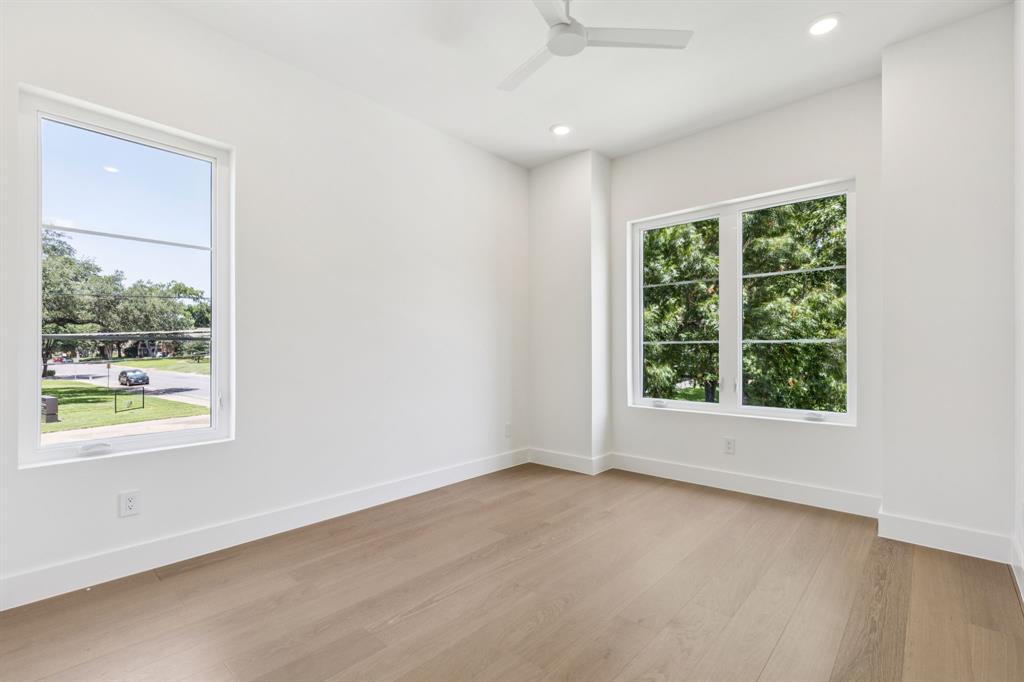 NORTH RIDGE PARK - Residential