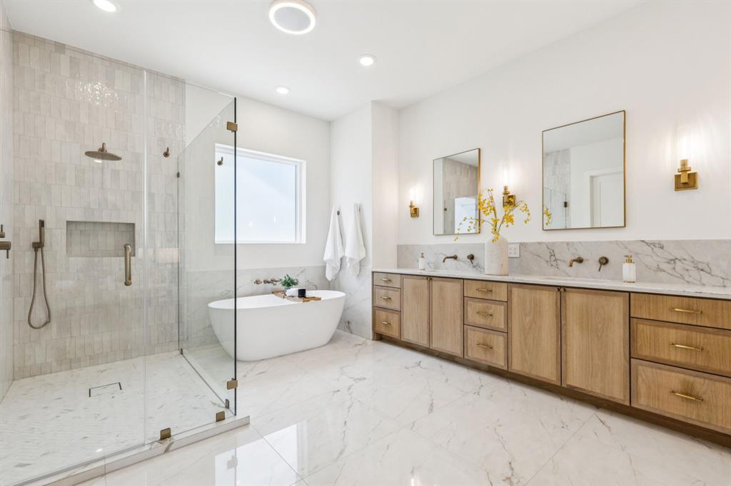 NORTH RIDGE PARK - Residential