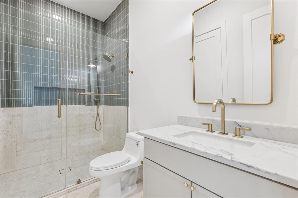 NORTH RIDGE PARK - Residential