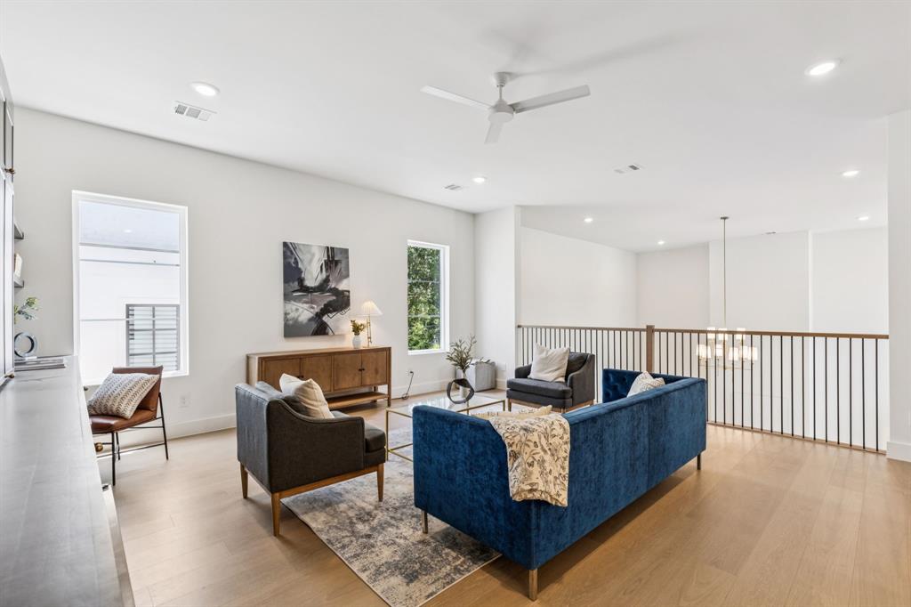 NORTH RIDGE PARK - Residential