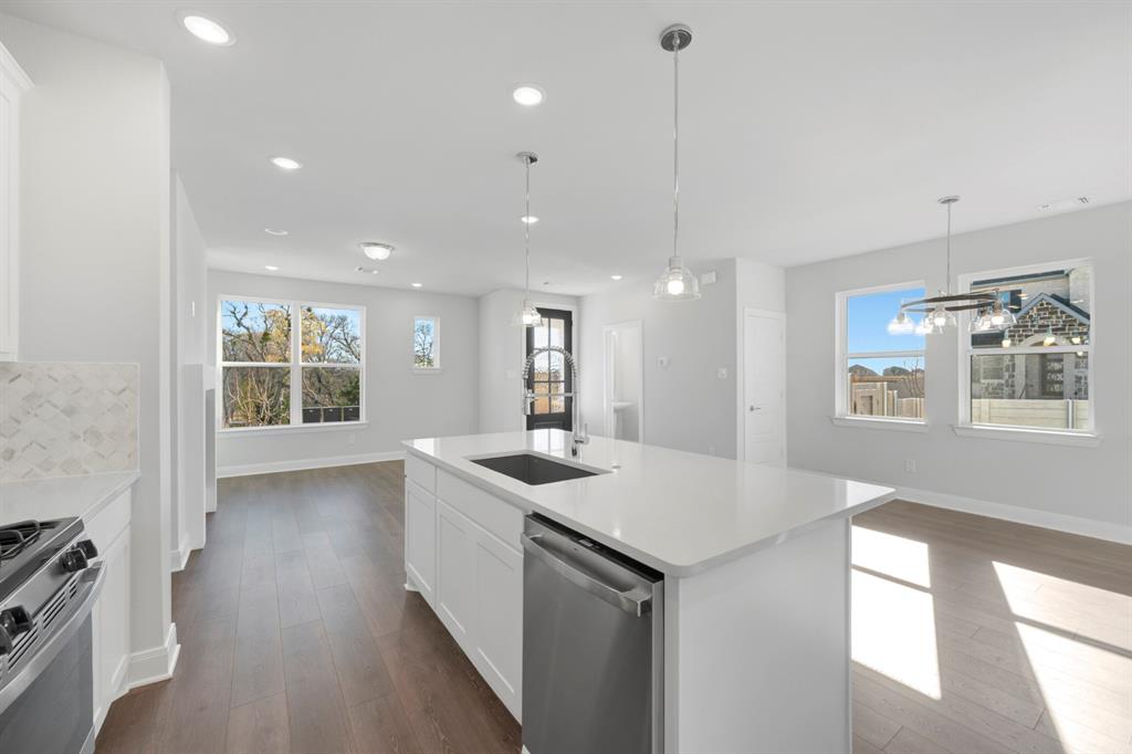 Painted Tree-Woodland West - Residential