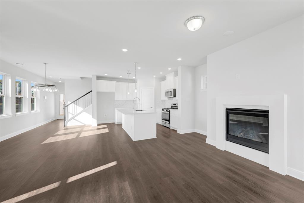 Painted Tree-Woodland West - Residential