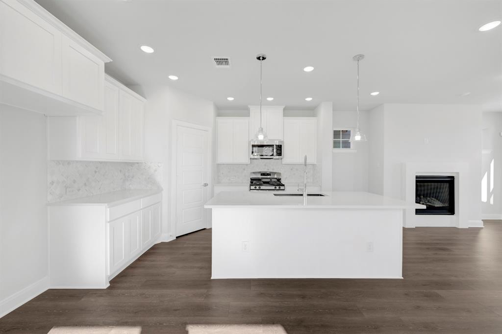 Painted Tree-Woodland West - Residential