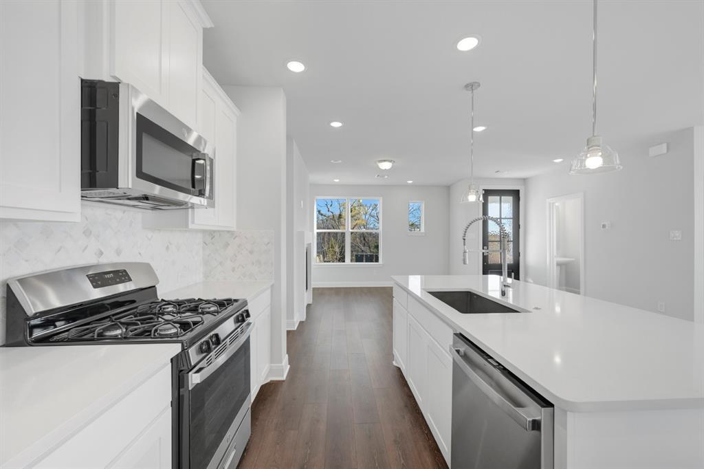 Painted Tree-Woodland West - Residential