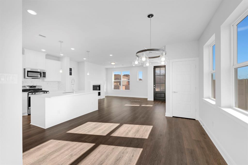 Painted Tree-Woodland West - Residential