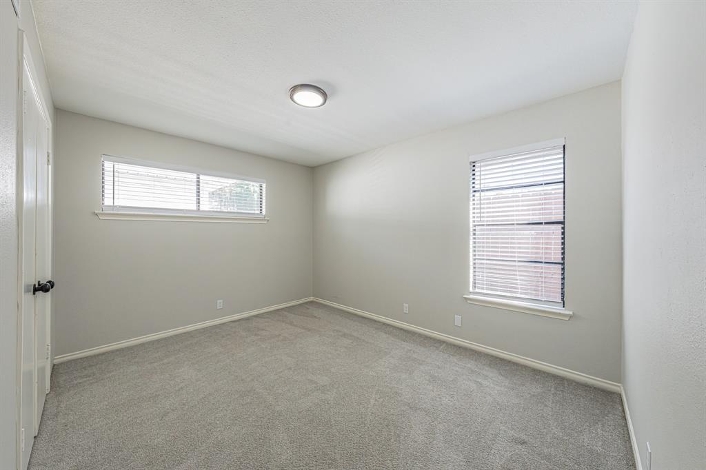 Lochwood Instl Add 03 - Residential Income