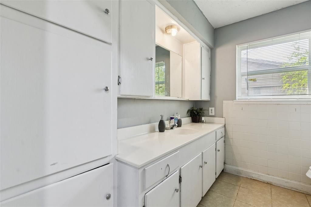 Greg 02 - Residential