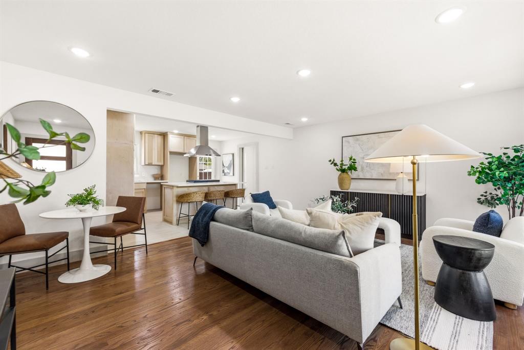 10060 San Lorenzo Drive