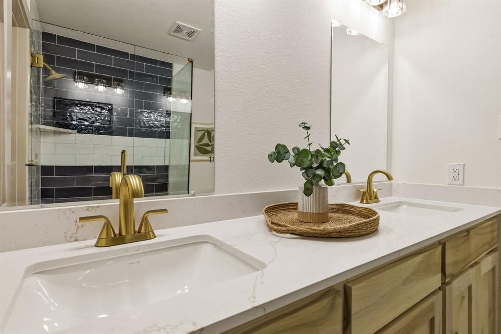 San Juan Heights - Residential