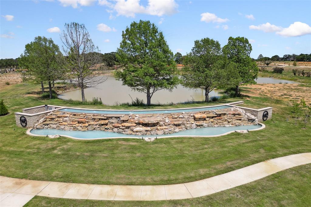 1516 Azalea Drive