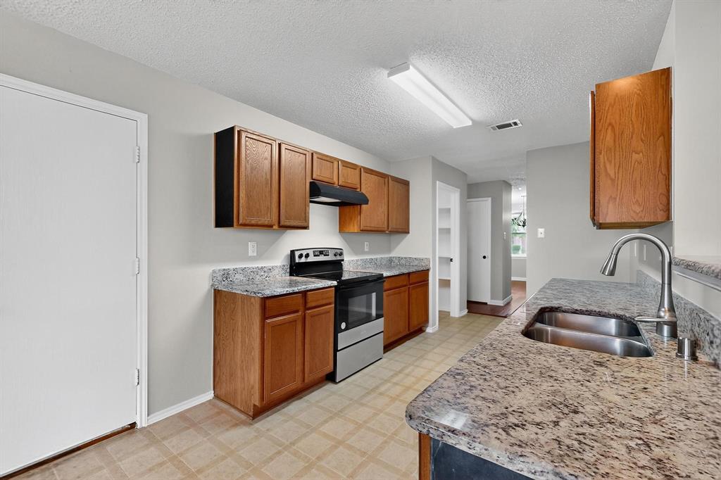 Hickory Ridge Ph 4 - Residential Lease