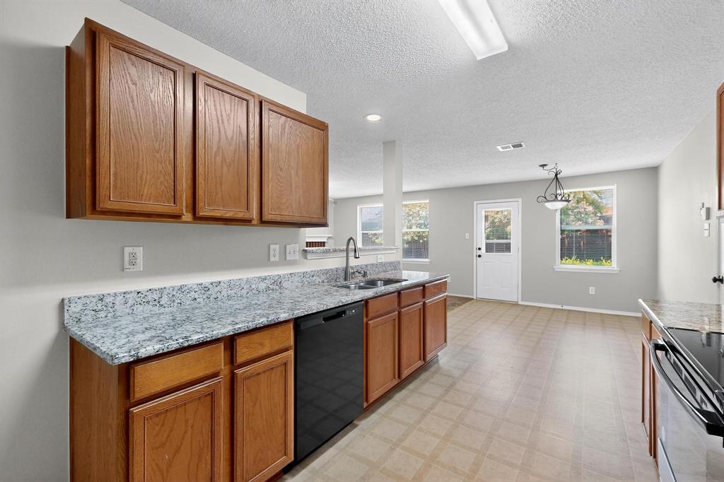 Hickory Ridge Ph 4 - Residential Lease