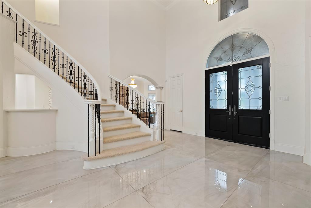 5605 Muirfield Court