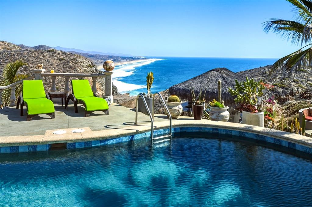 Pescadero Cerritos - Residential