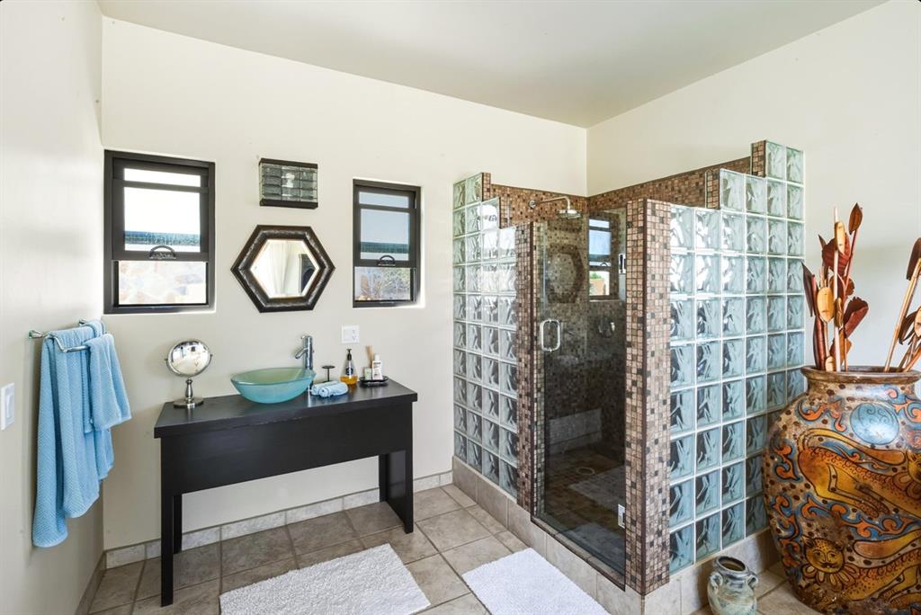 Pescadero Cerritos - Residential