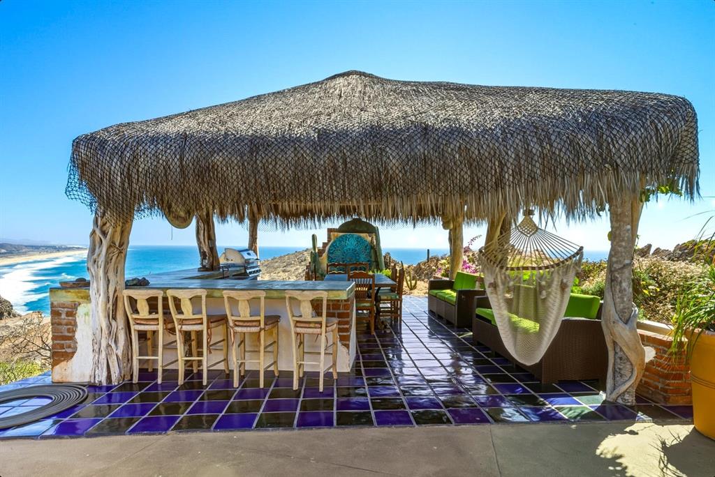 Pescadero Cerritos - Residential