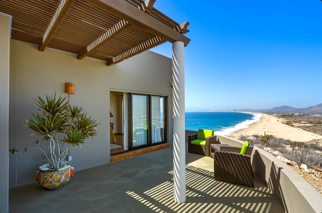 Pescadero Cerritos - Residential