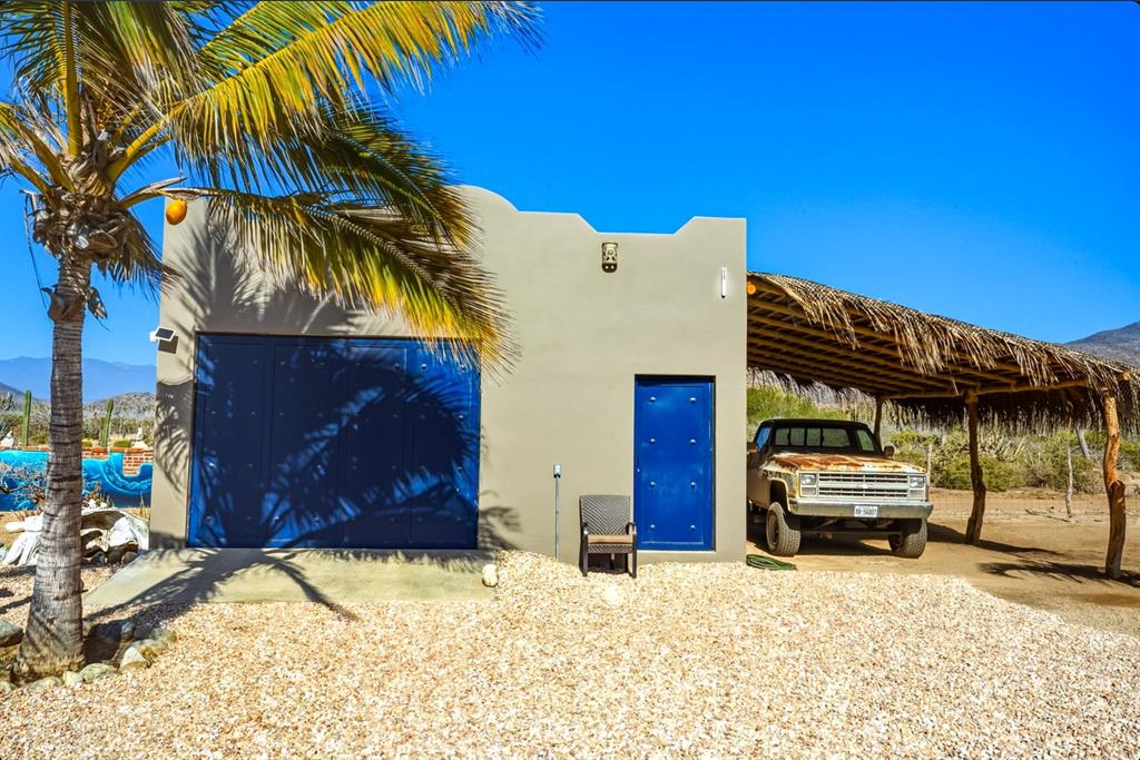 Pescadero Cerritos - Residential