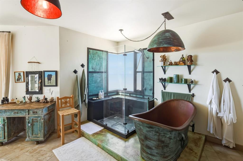 Pescadero Cerritos - Residential