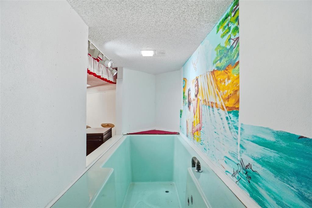 Church - Commercial Sale