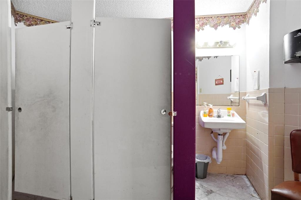 Church - Commercial Sale