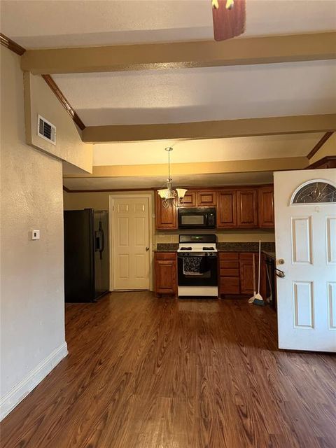 722 E Daugherty Drive Garland TX 75041