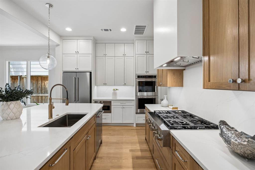 Churchhill Downs - Residential