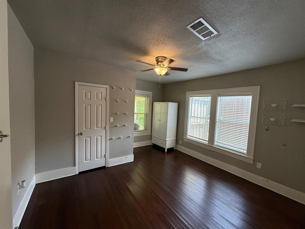 Montclair Acres Sec 01 - Residential