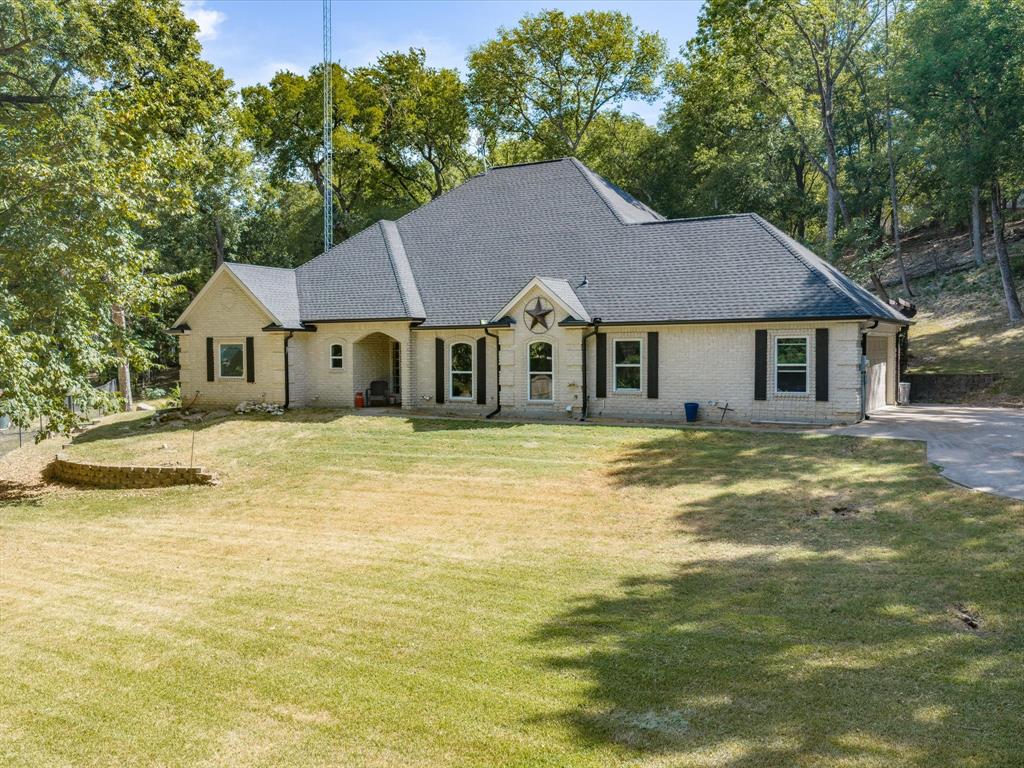 113 Oak Branch Court