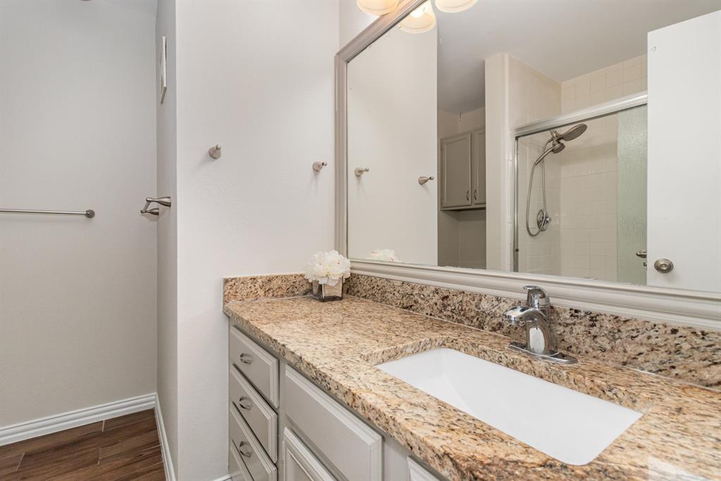 Preston Bend Village Condos - Residential