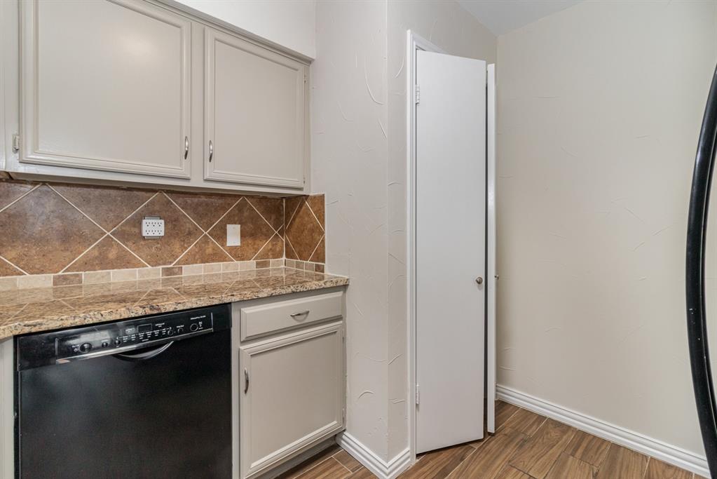 Preston Bend Village Condos - Residential