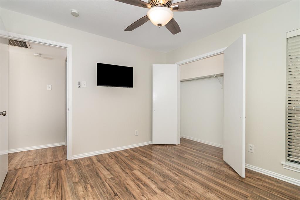 Preston Bend Village Condos - Residential