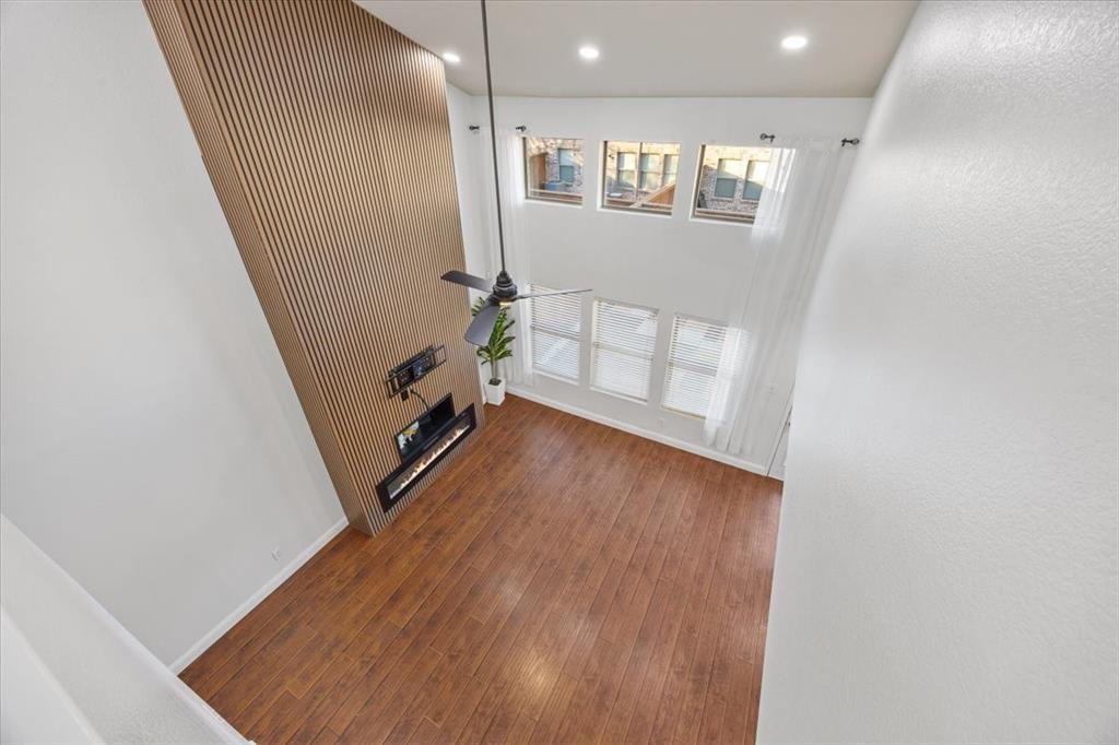 Villas At Twin Creeks - Residential