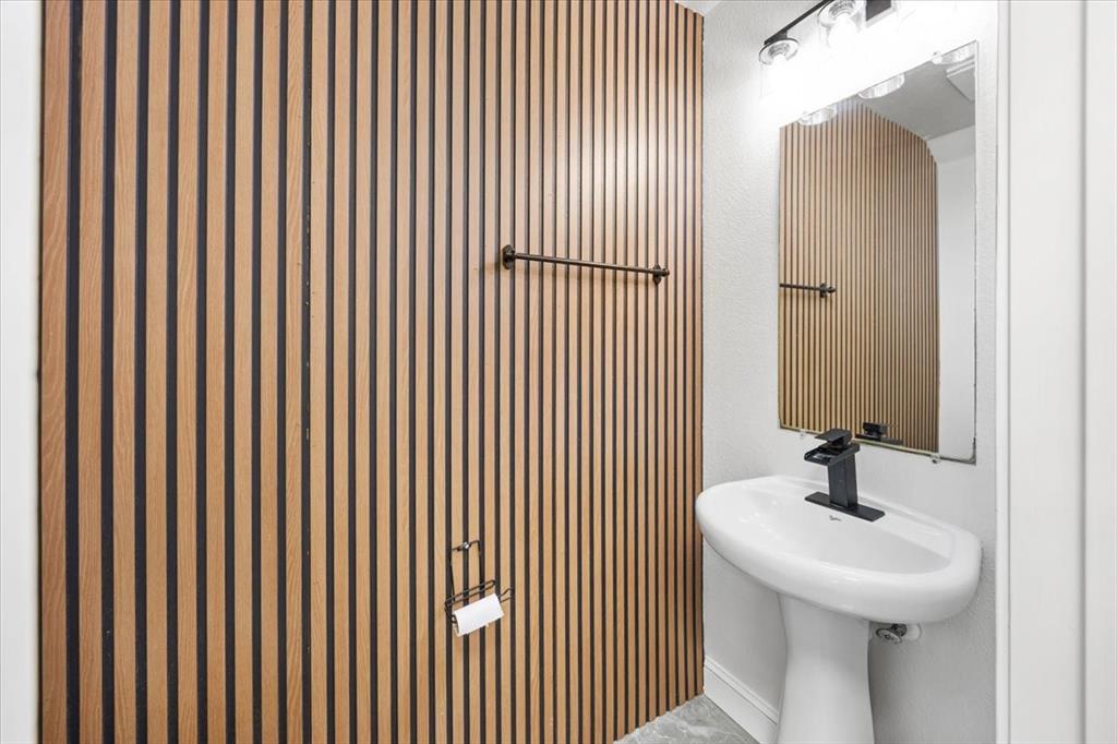 Villas At Twin Creeks - Residential