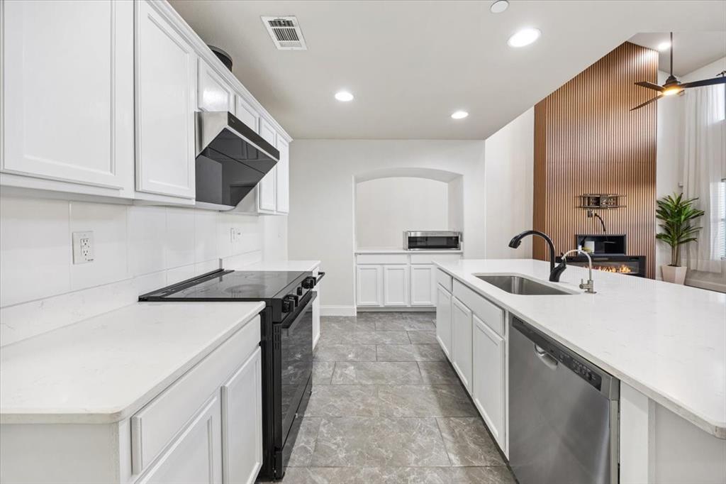 Villas At Twin Creeks - Residential