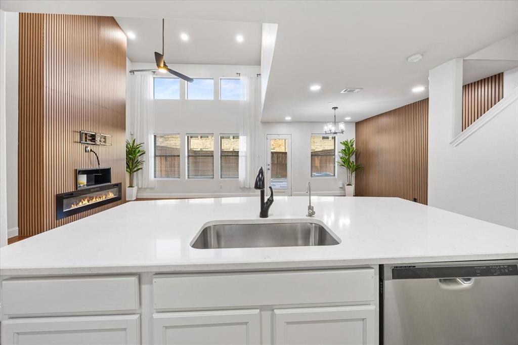 Villas At Twin Creeks - Residential