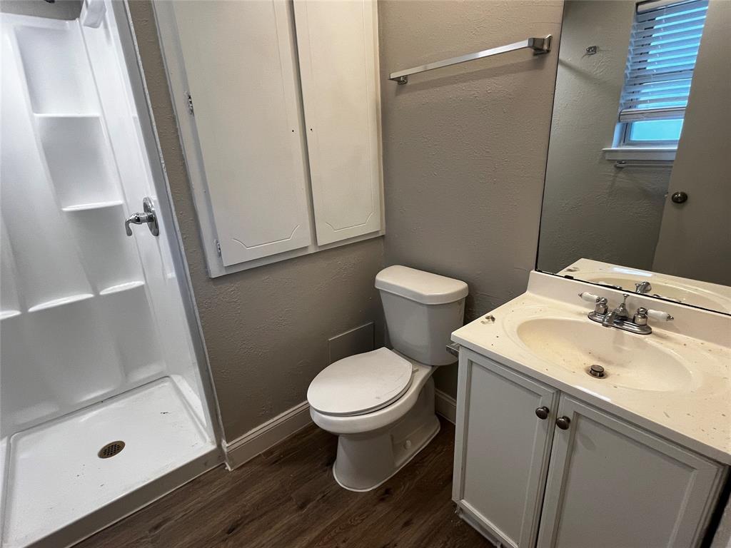 Northwest Park 06 - Residential Lease