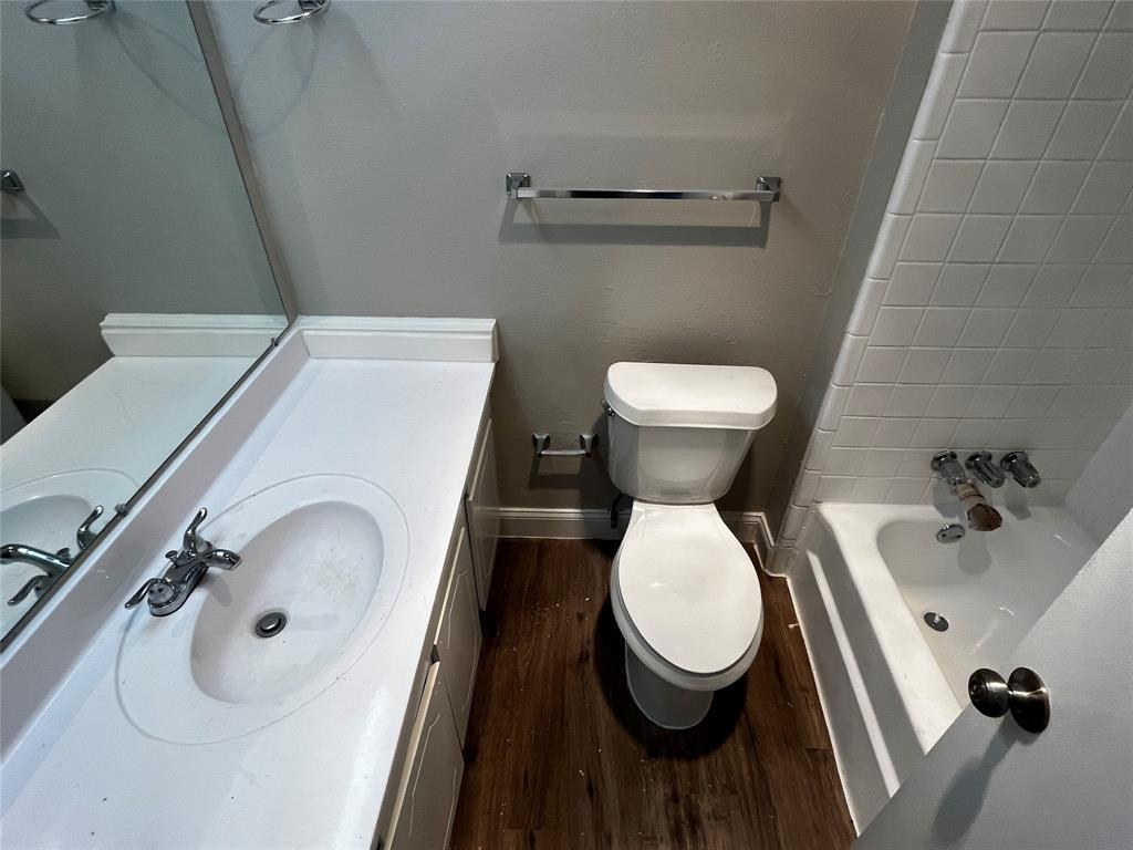 Northwest Park 06 - Residential Lease