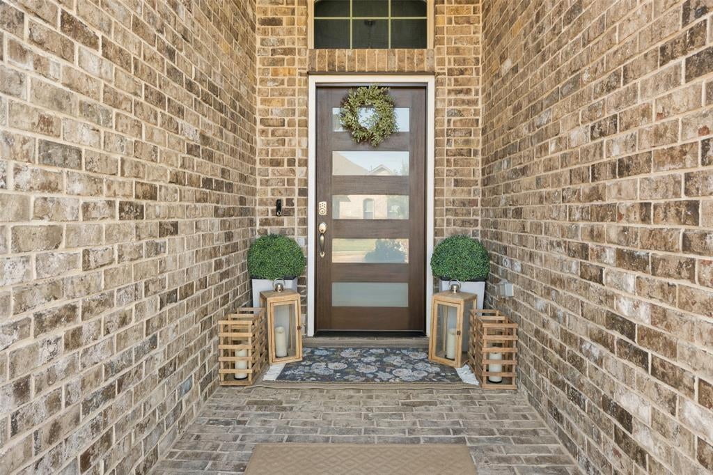1117 Silver Oak Drive