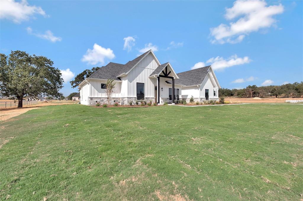 1037 Arbor Vista