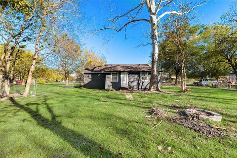 A home in Terrell